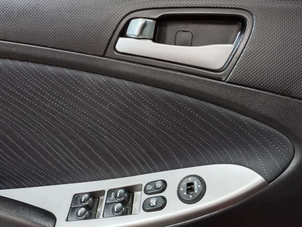 Hyundai Solaris 2016 года с пробегом. Фото: #13