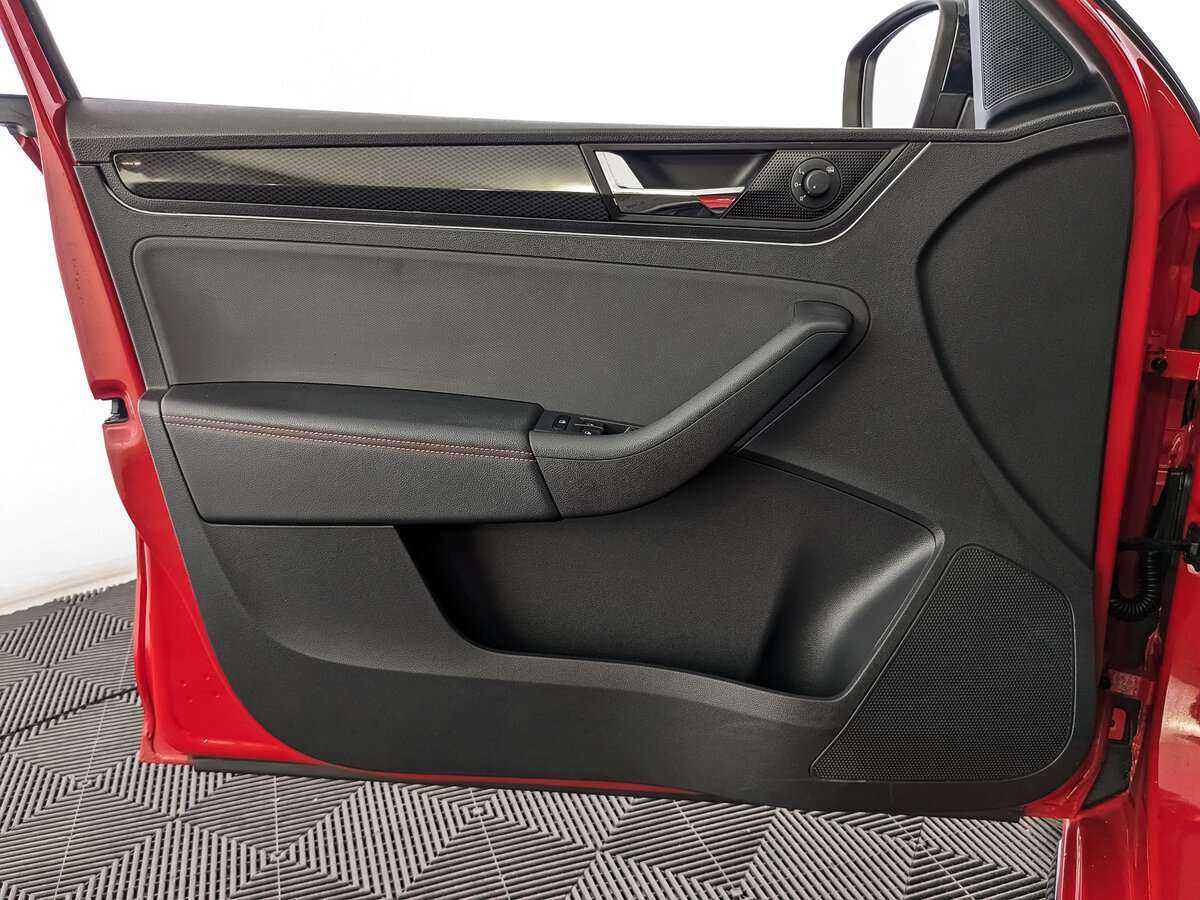 Skoda Rapid 2019 года с пробегом. Фото: #13