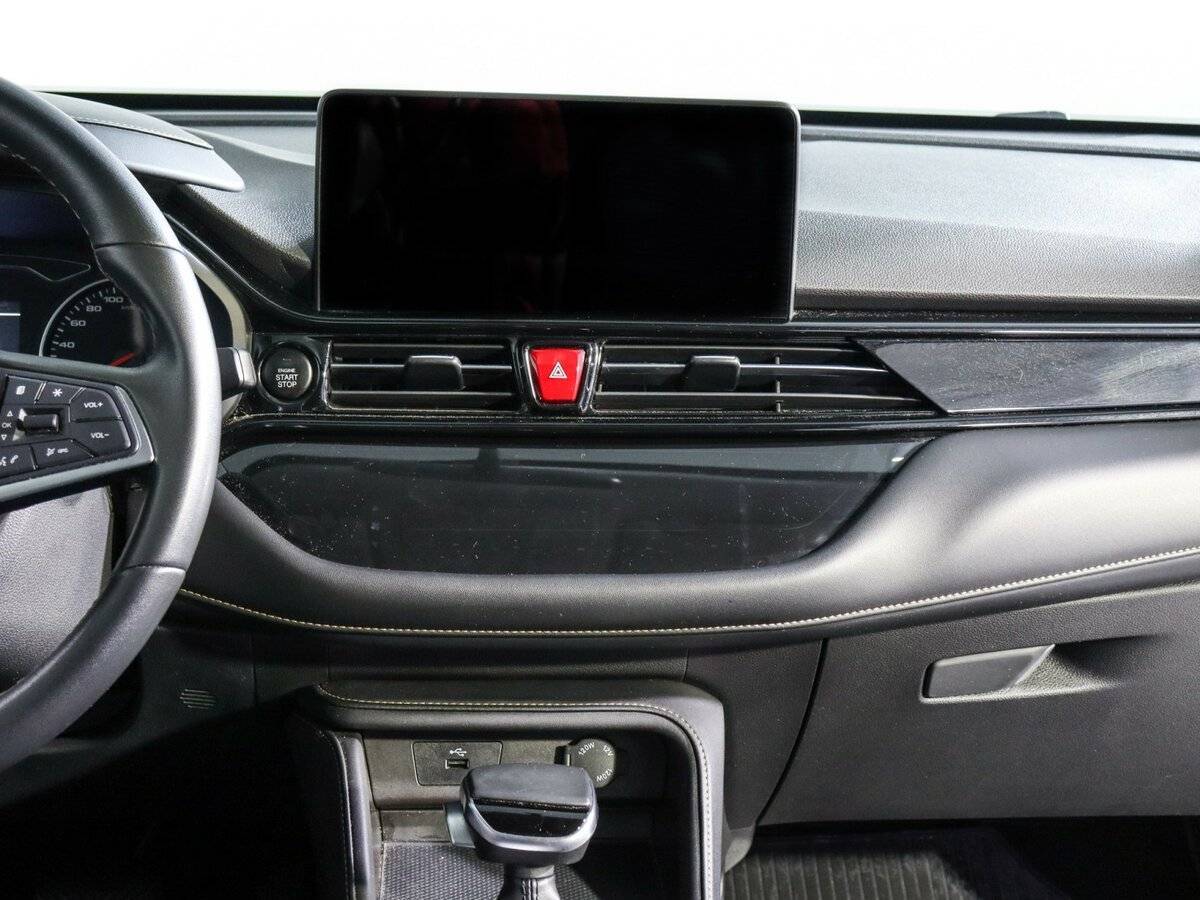 Москвич 3 2023 года с пробегом. Фото: #12