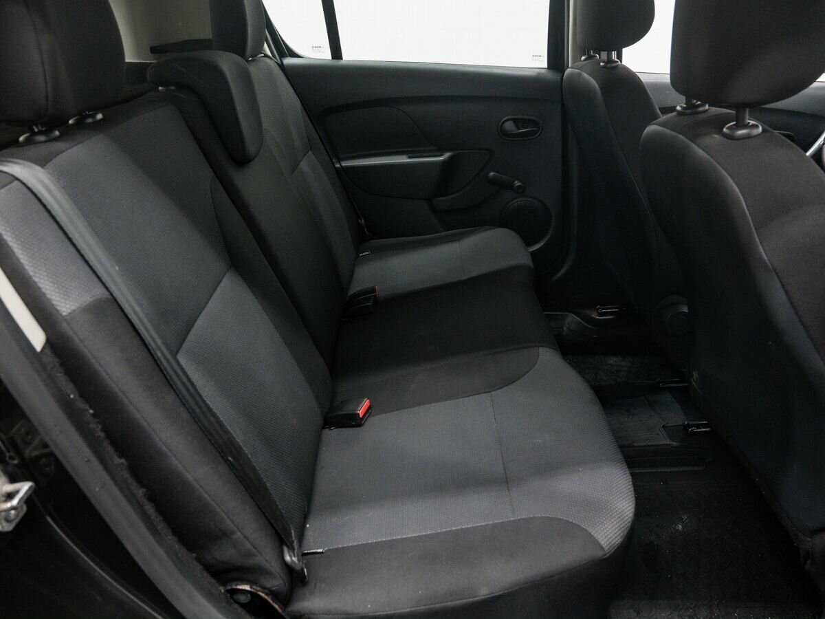 Renault Sandero 2016 года с пробегом. Фото: #7