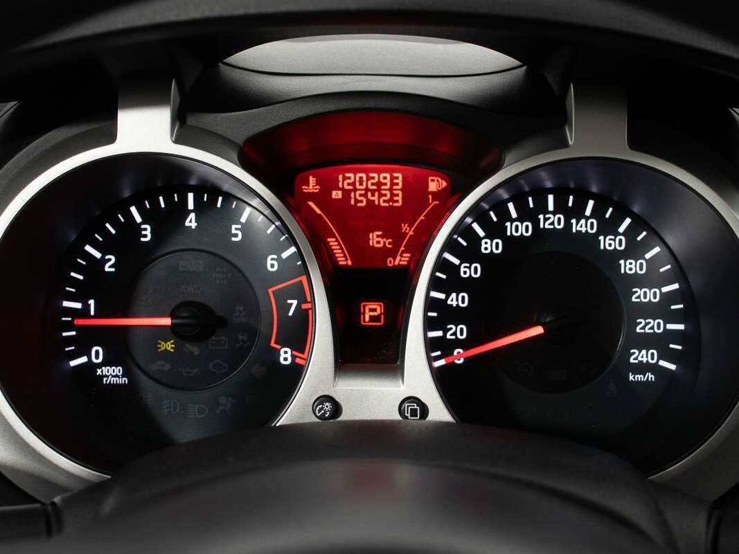 Nissan Juke 2013 года с пробегом. Фото: #11