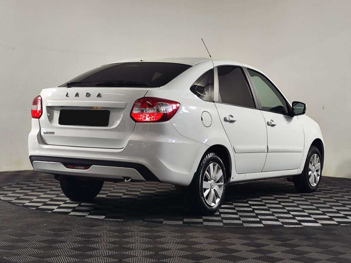 Lada (ВАЗ) Granta 2019 года с пробегом. Фото: #2
