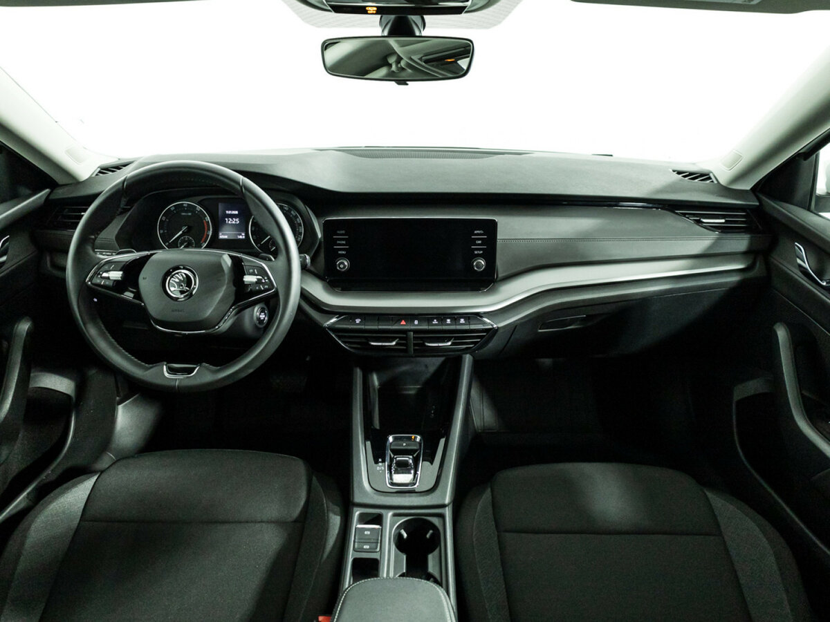 Skoda Octavia 2021 года с пробегом. Фото: #10