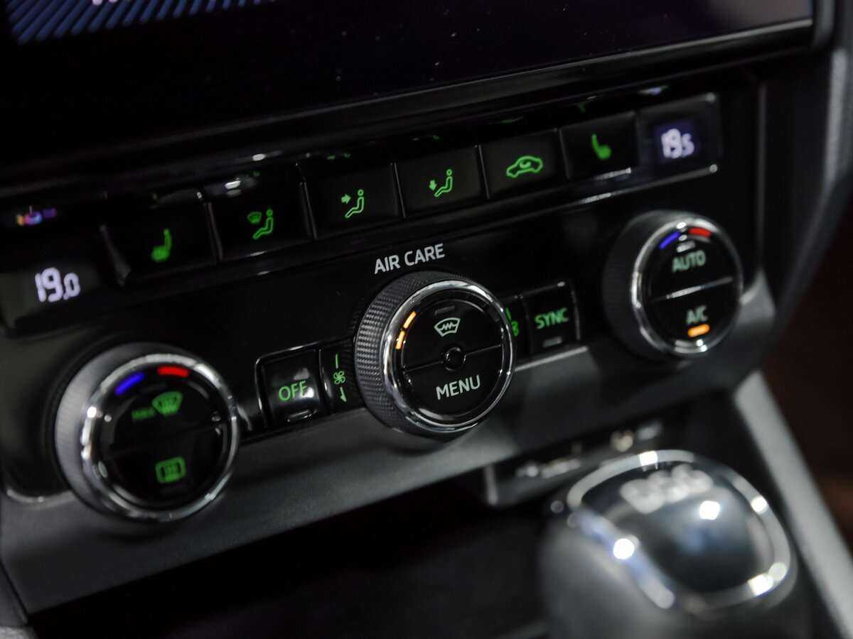 Skoda Octavia 2017 года с пробегом. Фото: #10