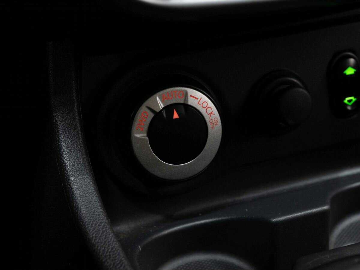 Renault Duster 2013 года с пробегом. Фото: #16