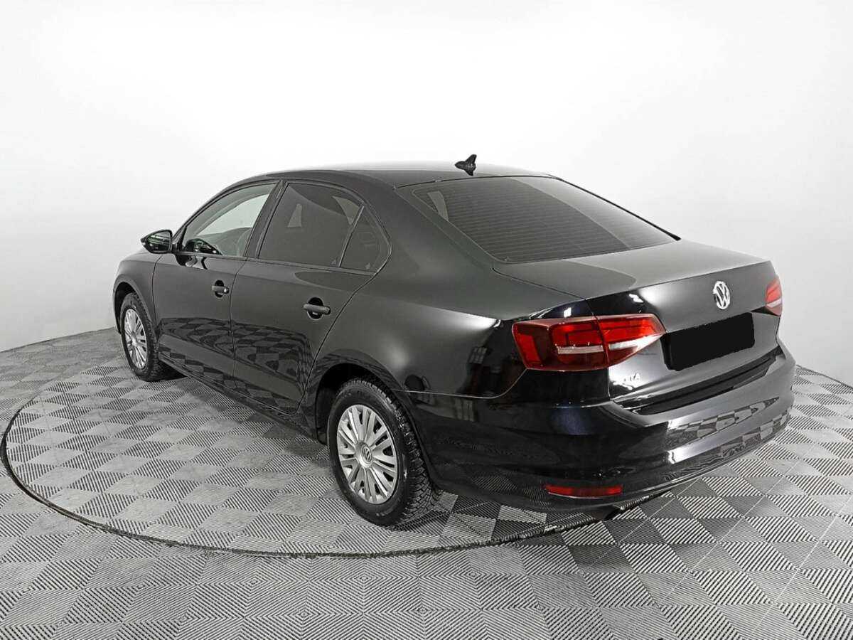 Volkswagen Jetta 2018 года с пробегом. Фото: #5