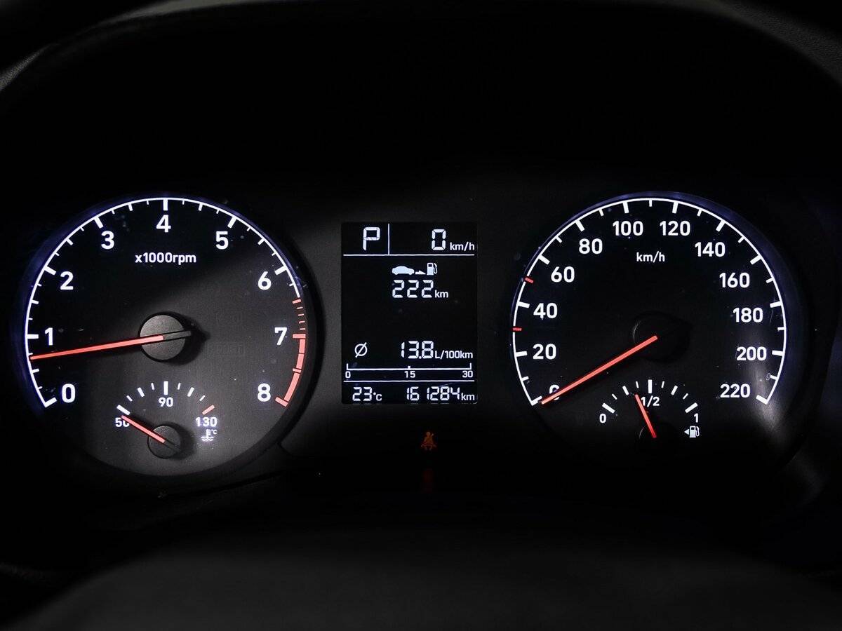 Hyundai Solaris 2017 года с пробегом. Фото: #9