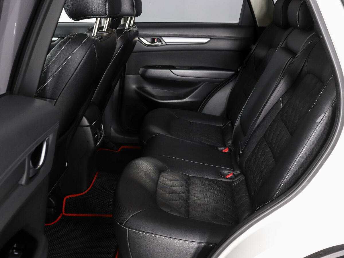 Mazda CX-5 2019 года с пробегом. Фото: #11