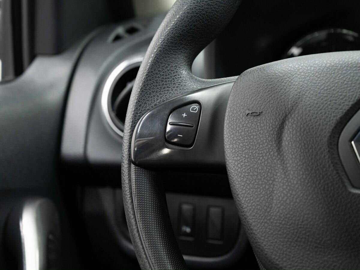 Renault Logan 2018 года с пробегом. Фото: #15