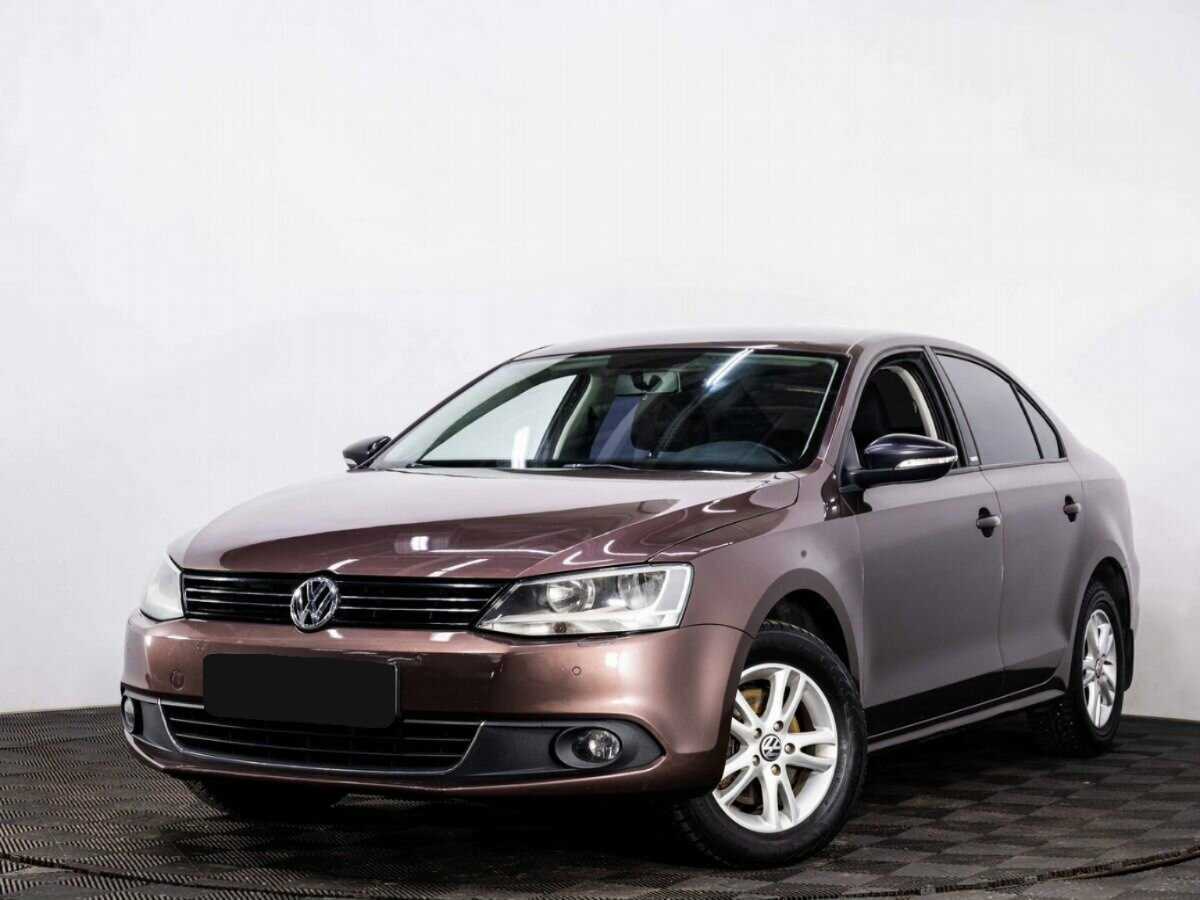 Volkswagen Jetta 2014 года с пробегом. Посмотреть фото