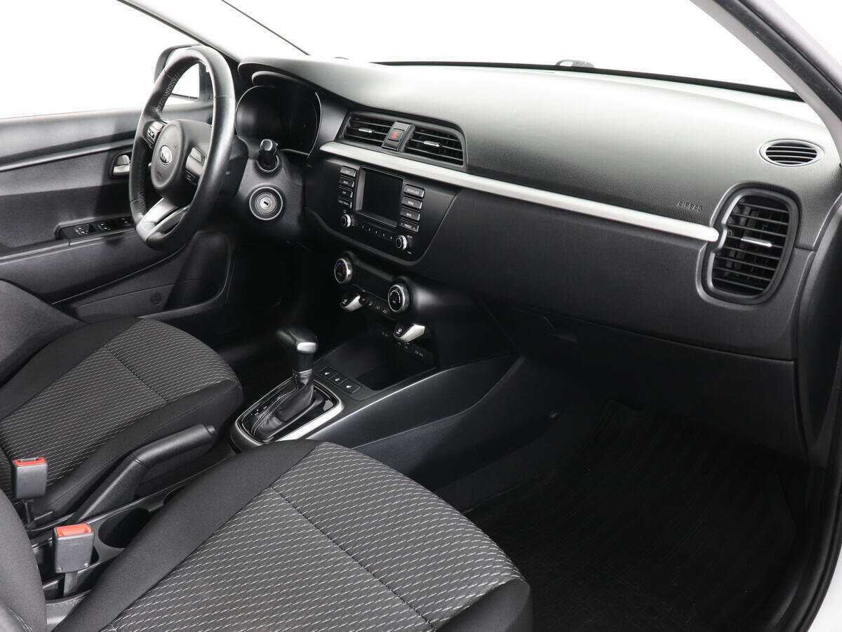 Kia Rio 2019 года с пробегом. Фото: #11