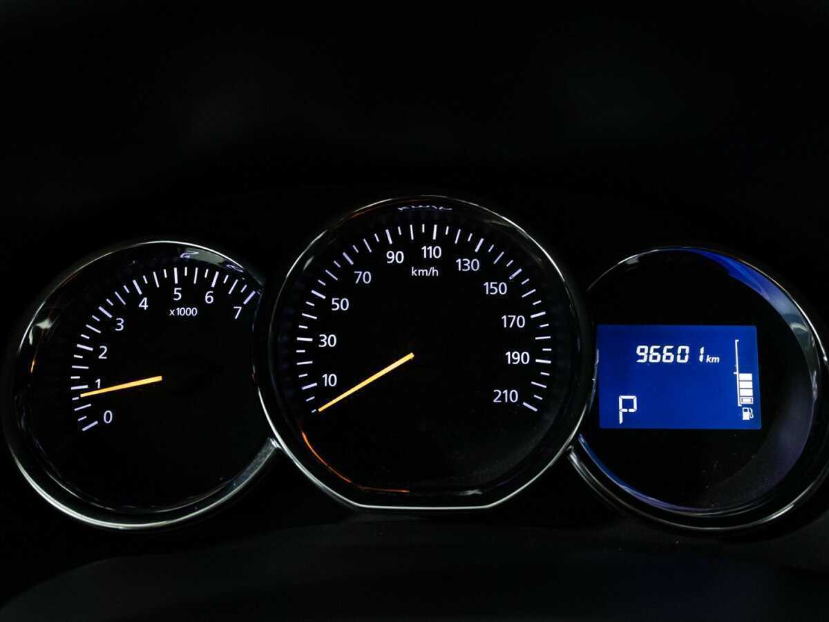 Renault Sandero 2017 года с пробегом. Фото: #11