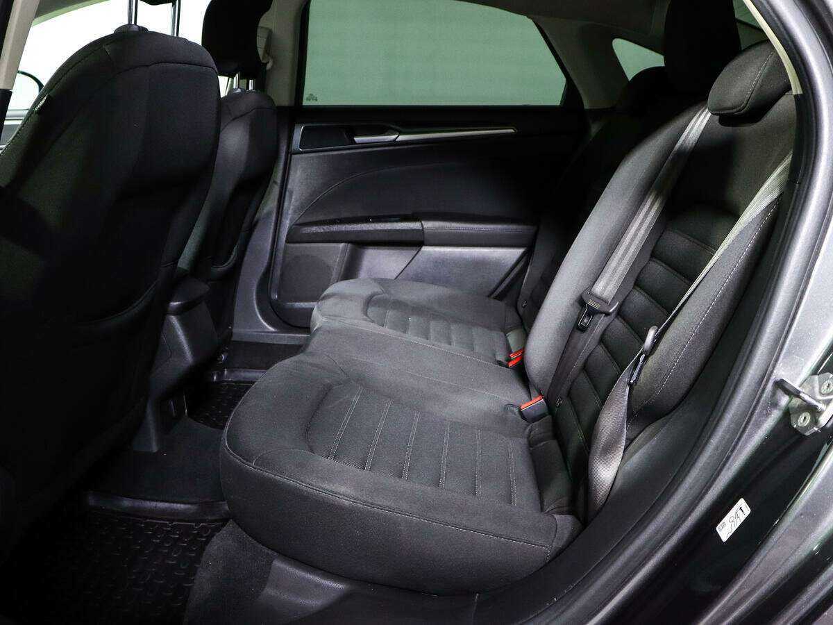Ford Mondeo 2016 года с пробегом. Фото: #6