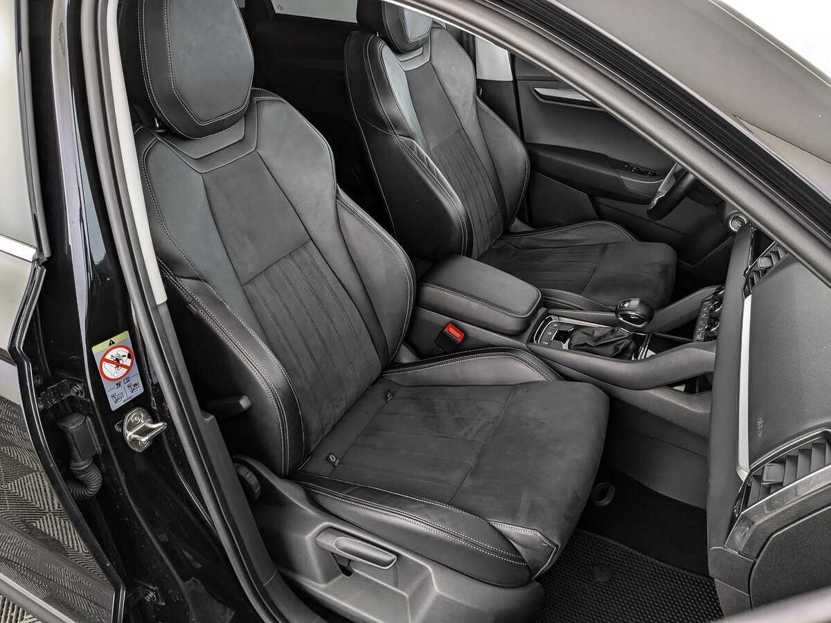 Skoda Karoq 2020 года с пробегом. Фото: #17