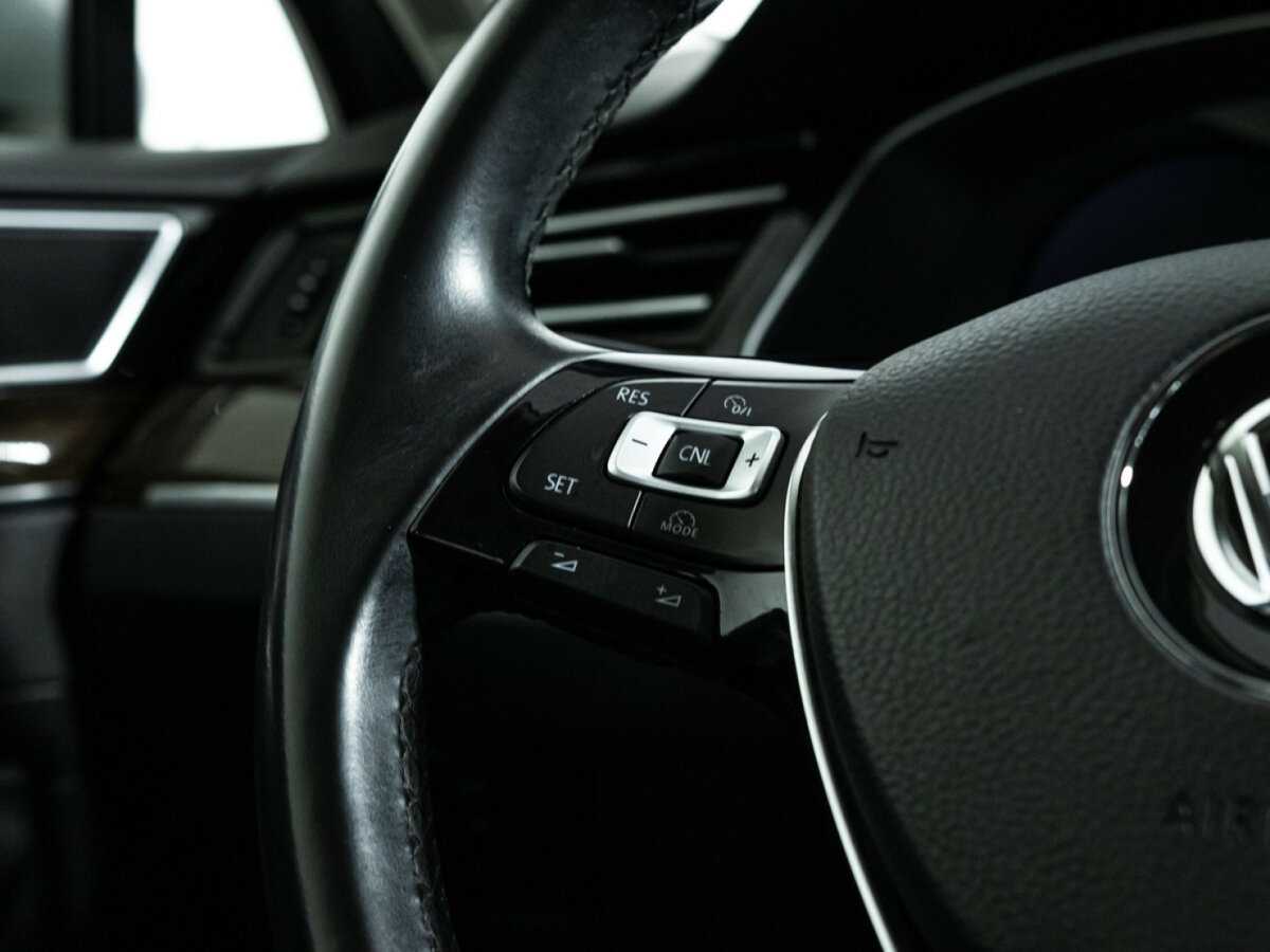 Volkswagen Passat 2017 года с пробегом. Фото: #20
