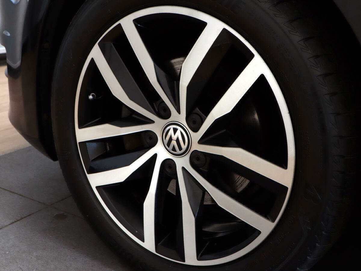 Volkswagen Golf 2013 года с пробегом. Фото: #22