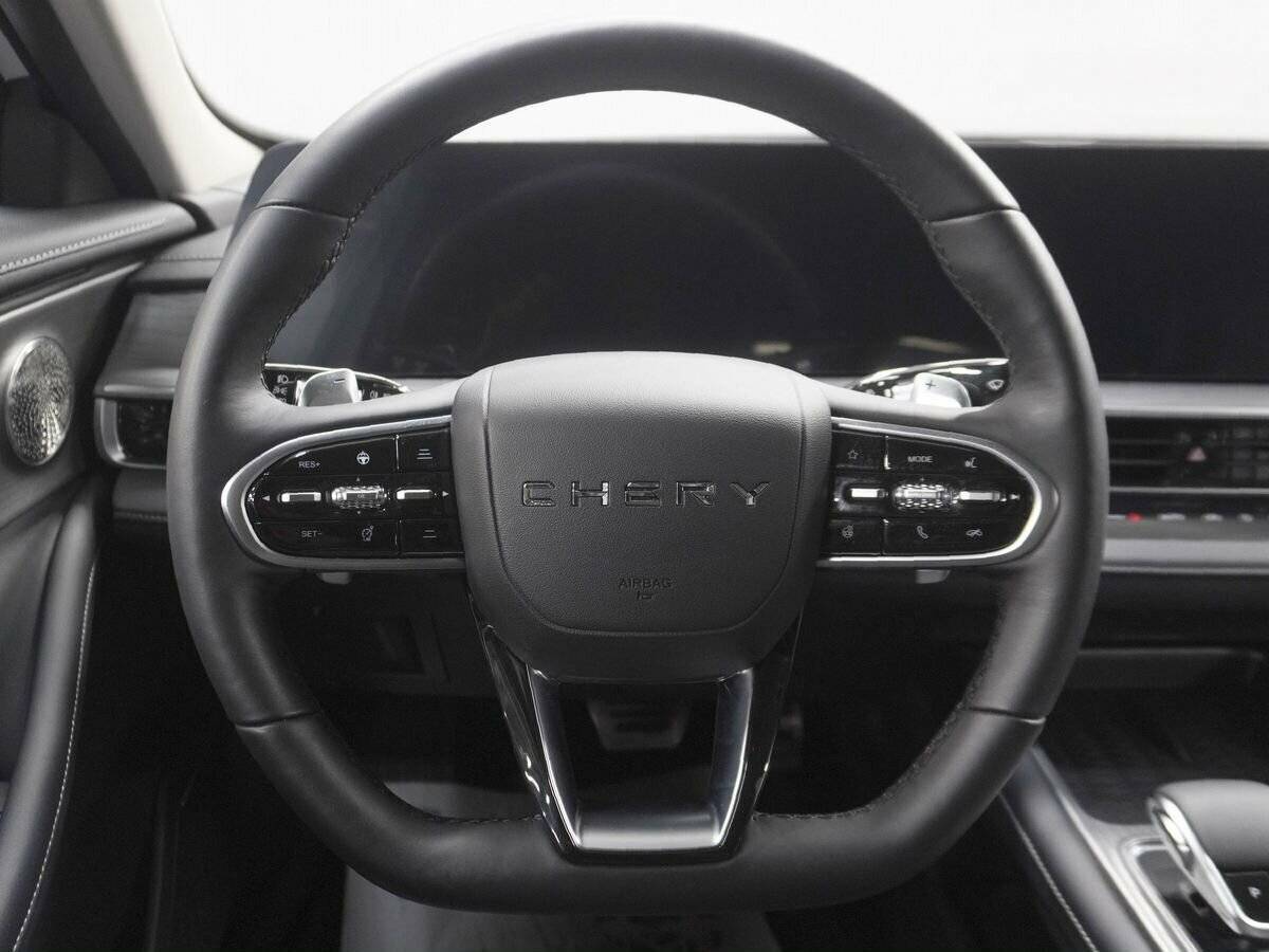 Chery Arrizo 8 2023 года с пробегом. Фото: #14