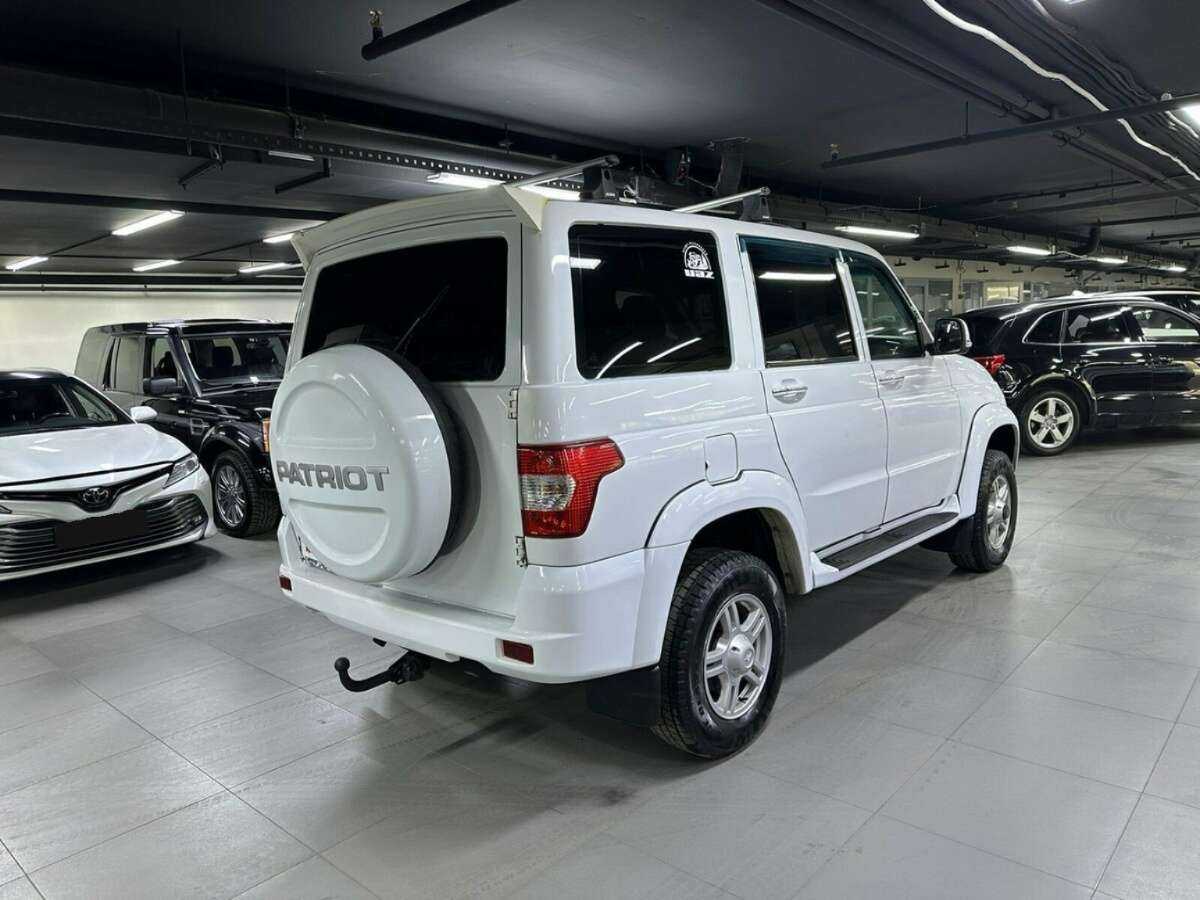 УАЗ Patriot 2018 года с пробегом. Фото: #3