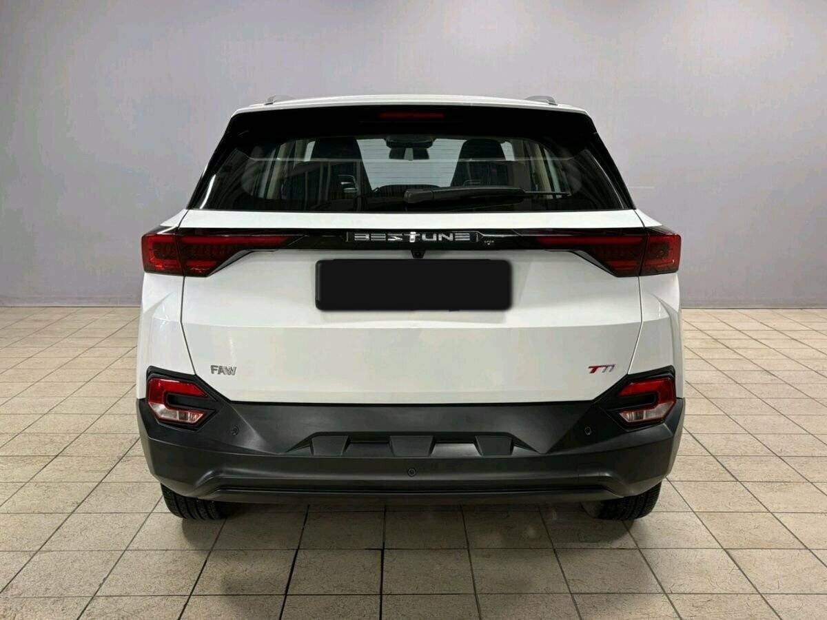 FAW Bestune T77 2023 года с пробегом. Фото: #5
