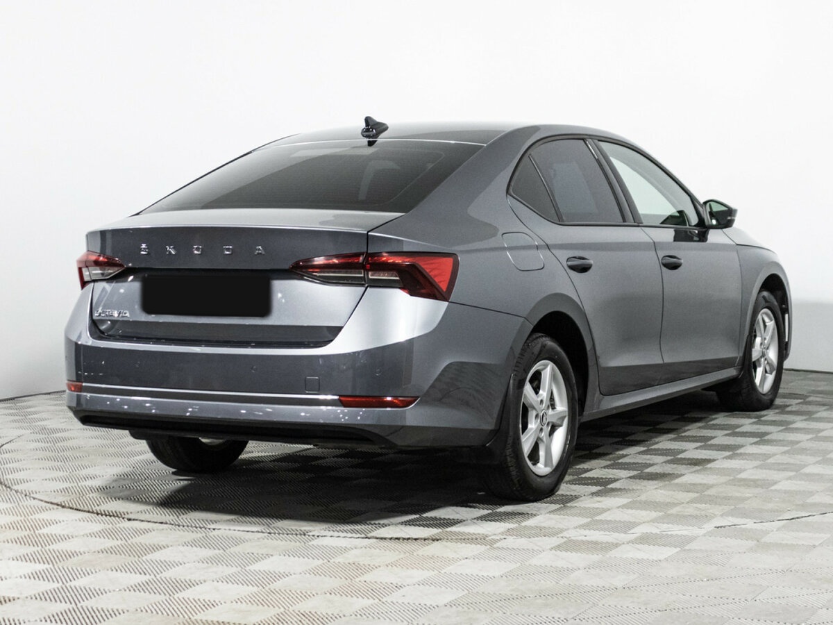 Skoda Octavia 2021 года с пробегом. Фото: #4
