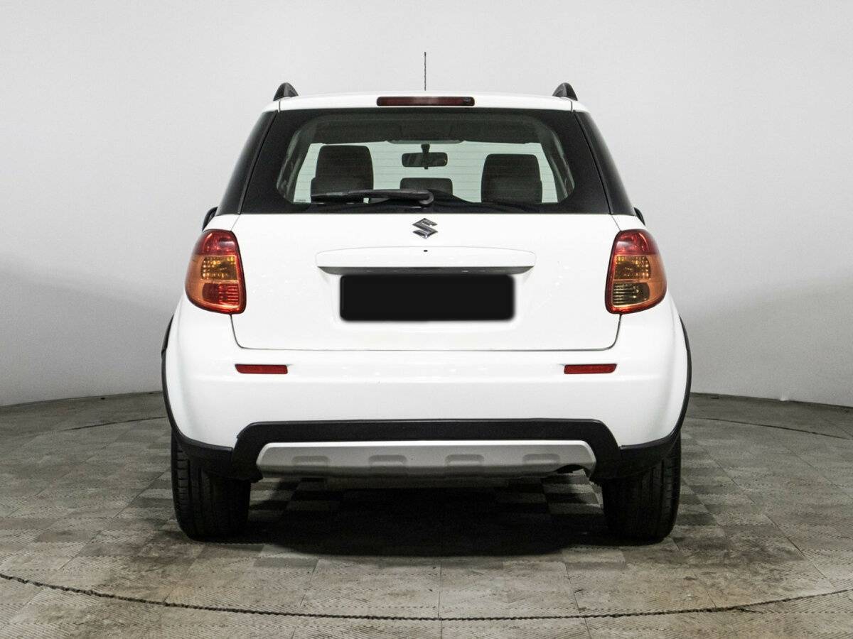 Suzuki SX4 2013 года с пробегом. Фото: #3