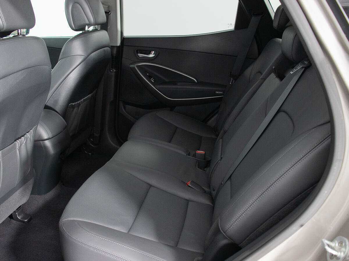 Hyundai Santa Fe 2016 года с пробегом. Фото: #12