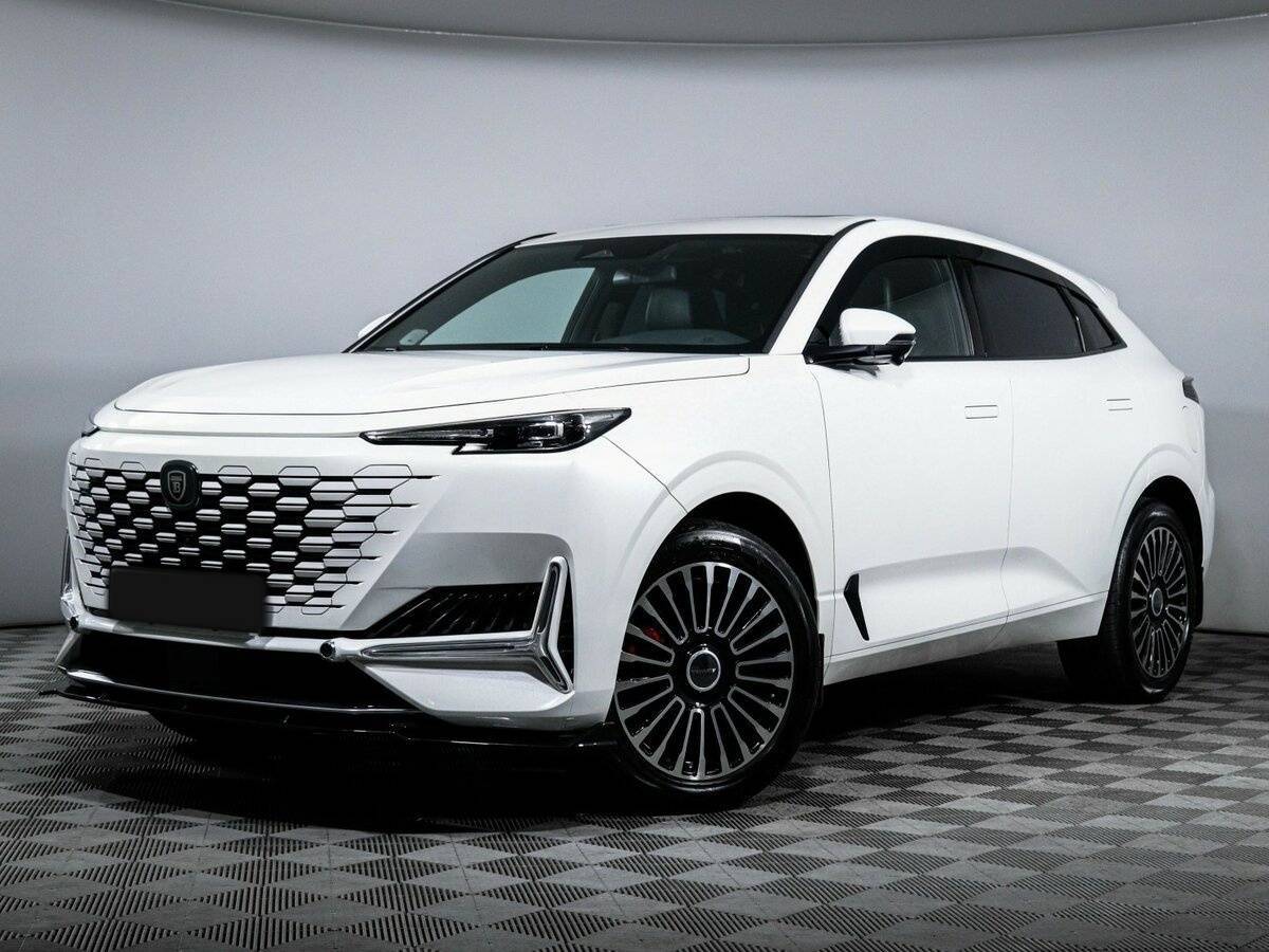 Changan UNI-K 2023 года с пробегом. Посмотреть фото