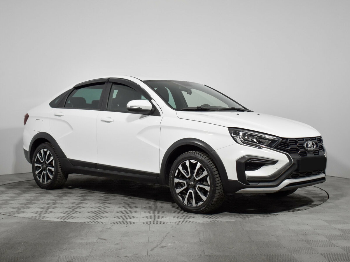 Lada (ВАЗ) Vesta 2023 года с пробегом. Фото: #2