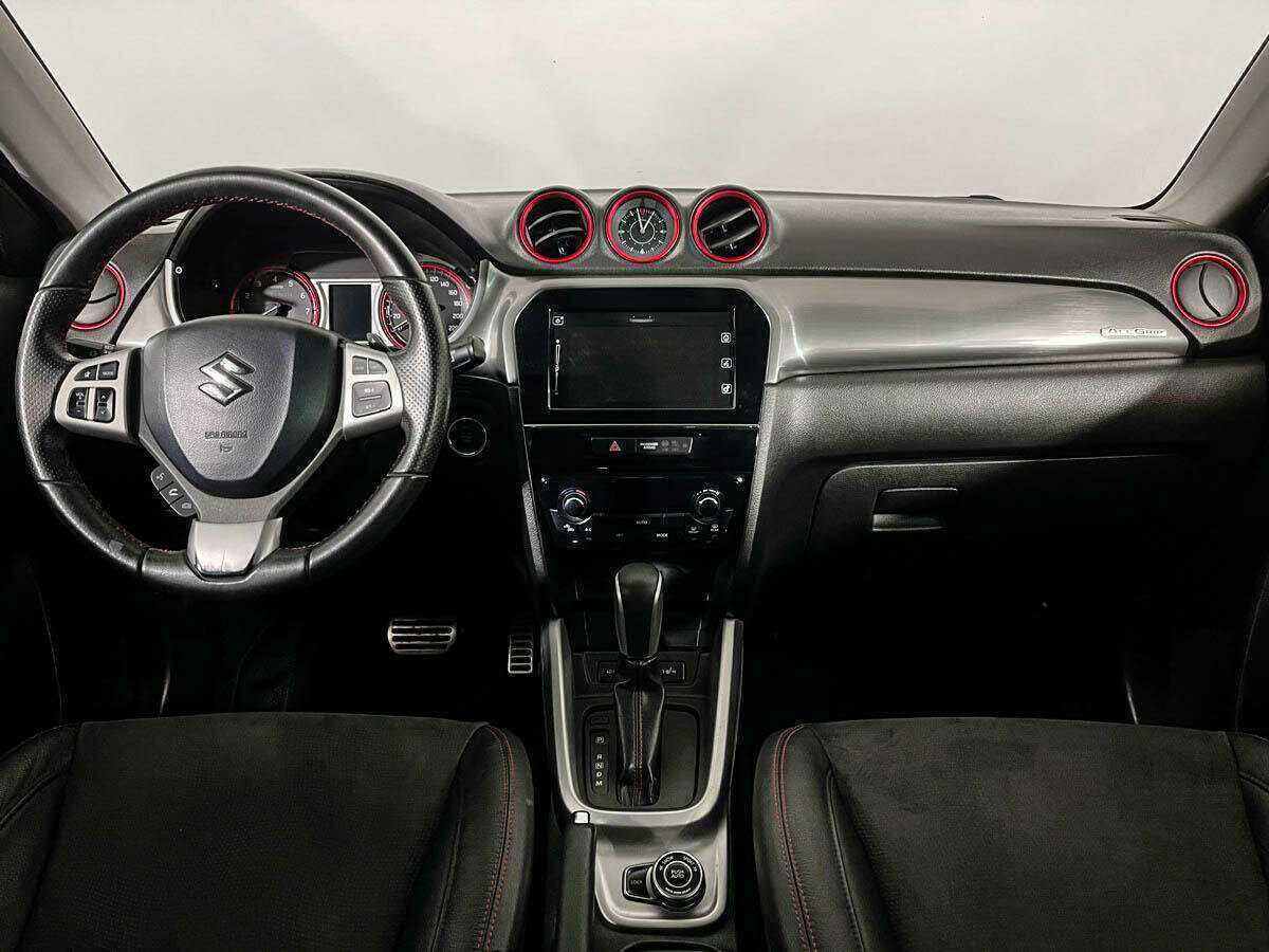 Suzuki Vitara 2017 года с пробегом. Фото: #10