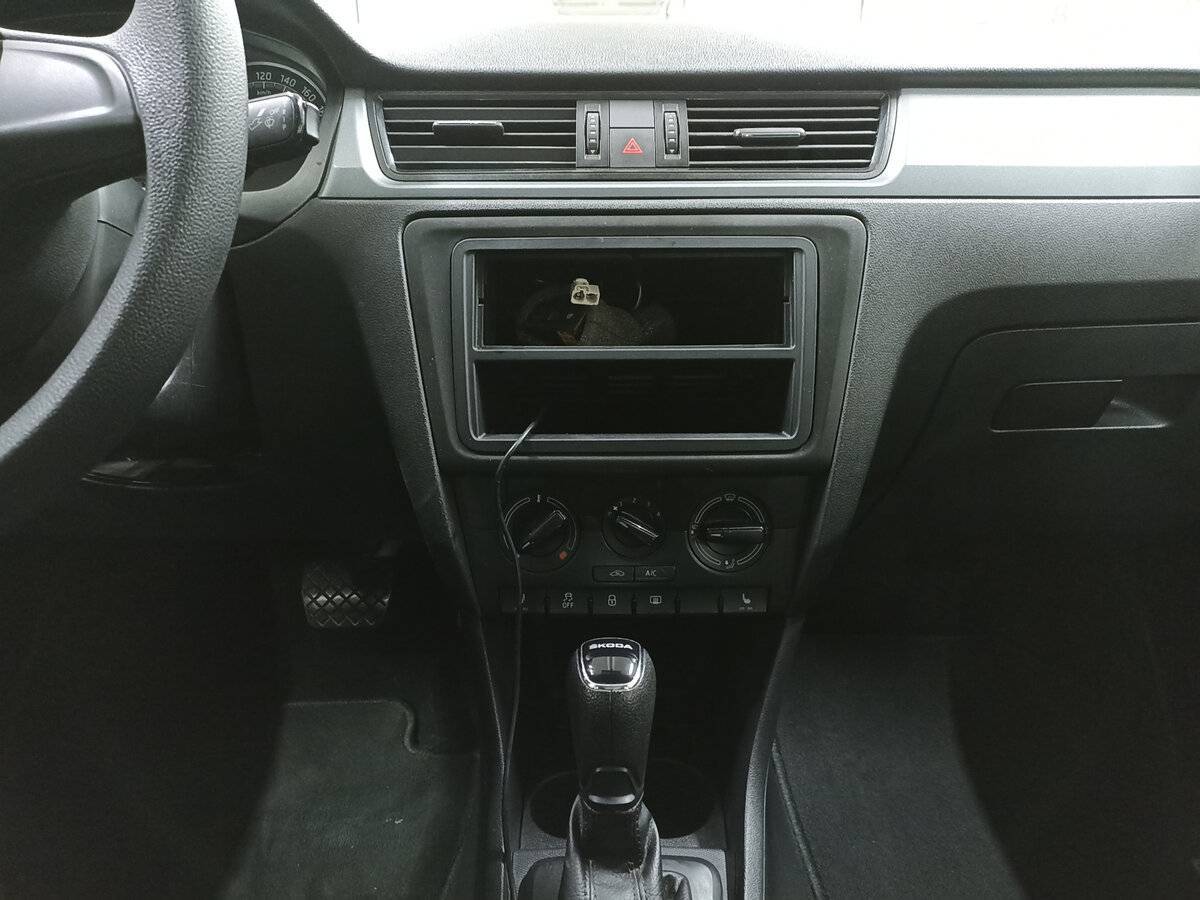 Skoda Rapid 2018 года с пробегом. Фото: #14