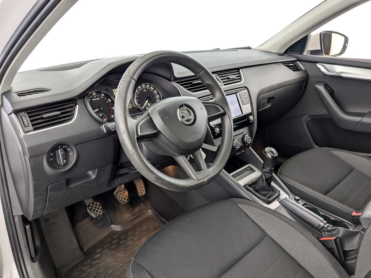 Skoda Octavia 2017 года с пробегом. Фото: #13