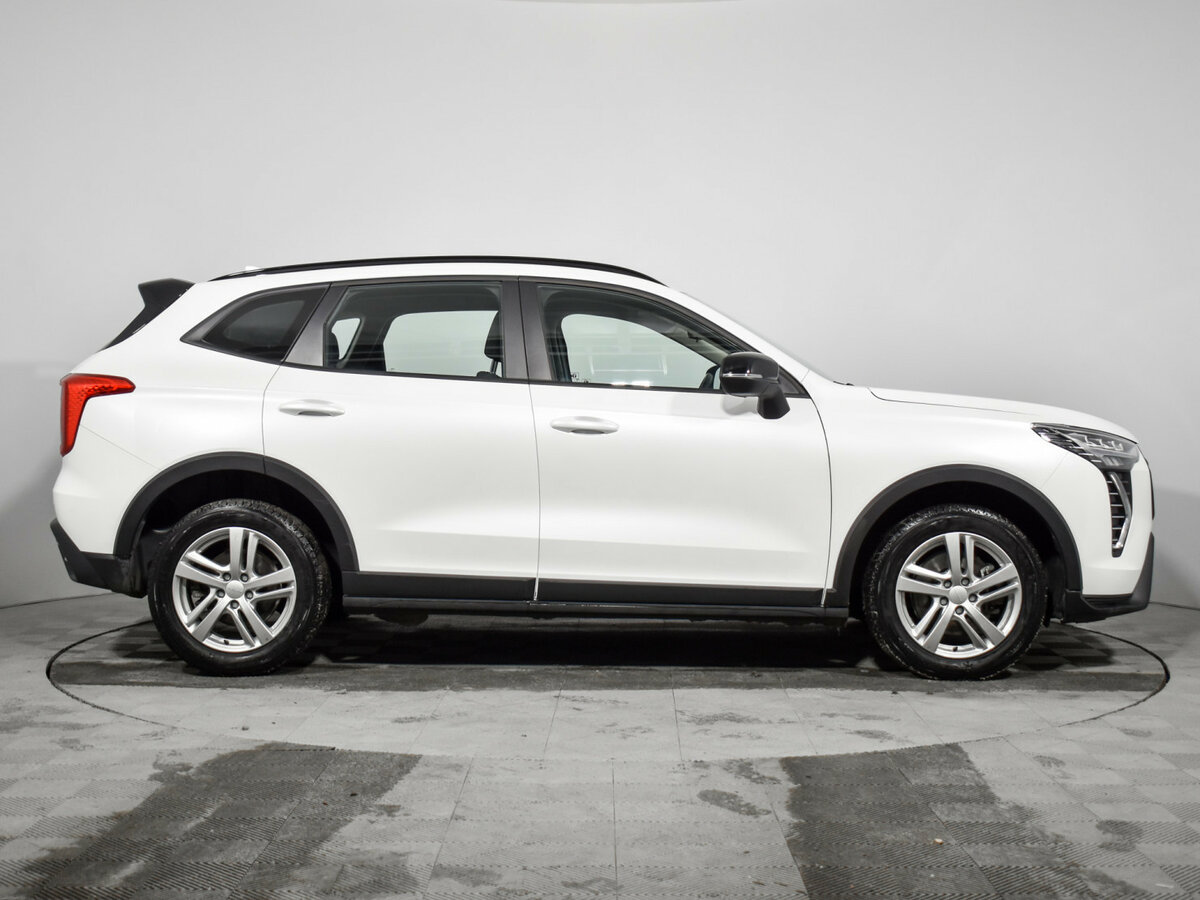 Haval Jolion 2024 года с пробегом. Фото: #3