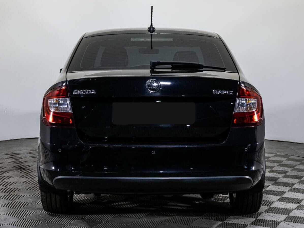 Skoda Rapid 2019 года с пробегом. Фото: #4