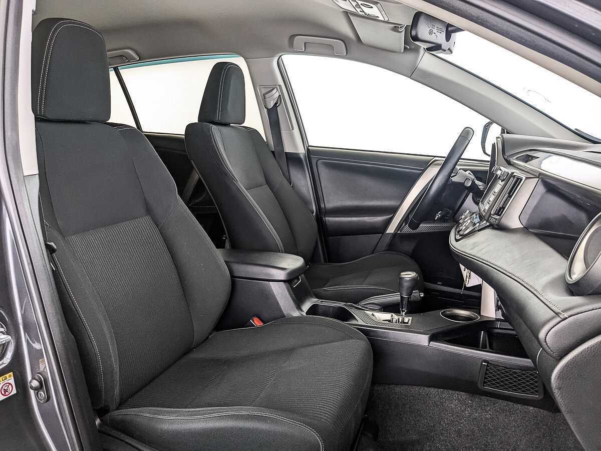 Toyota RAV4 2014 года с пробегом. Фото: #23