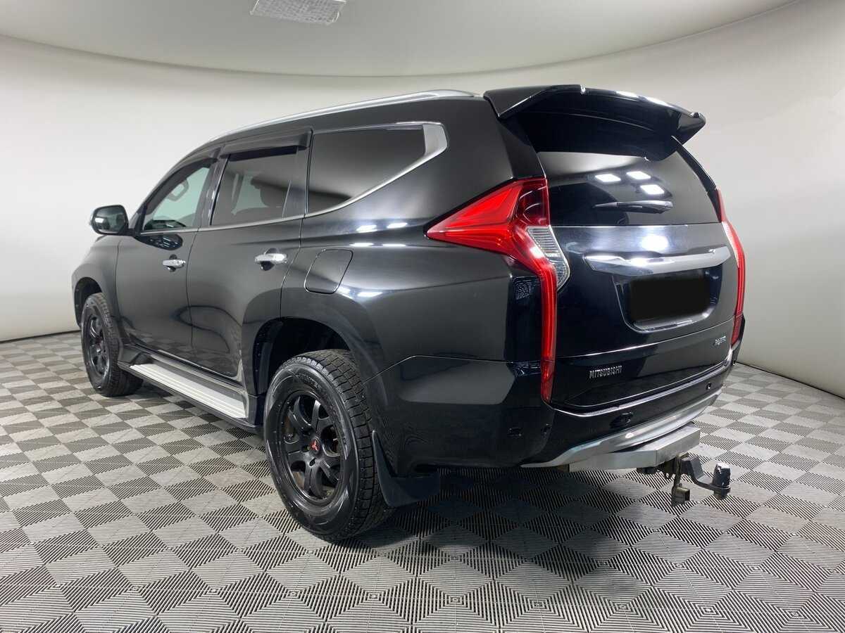 Mitsubishi Pajero Sport 2017 года с пробегом. Фото: #6