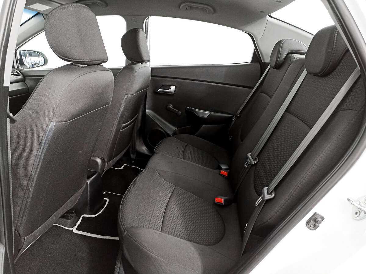 Kia Rio 2015 года с пробегом. Фото: #7