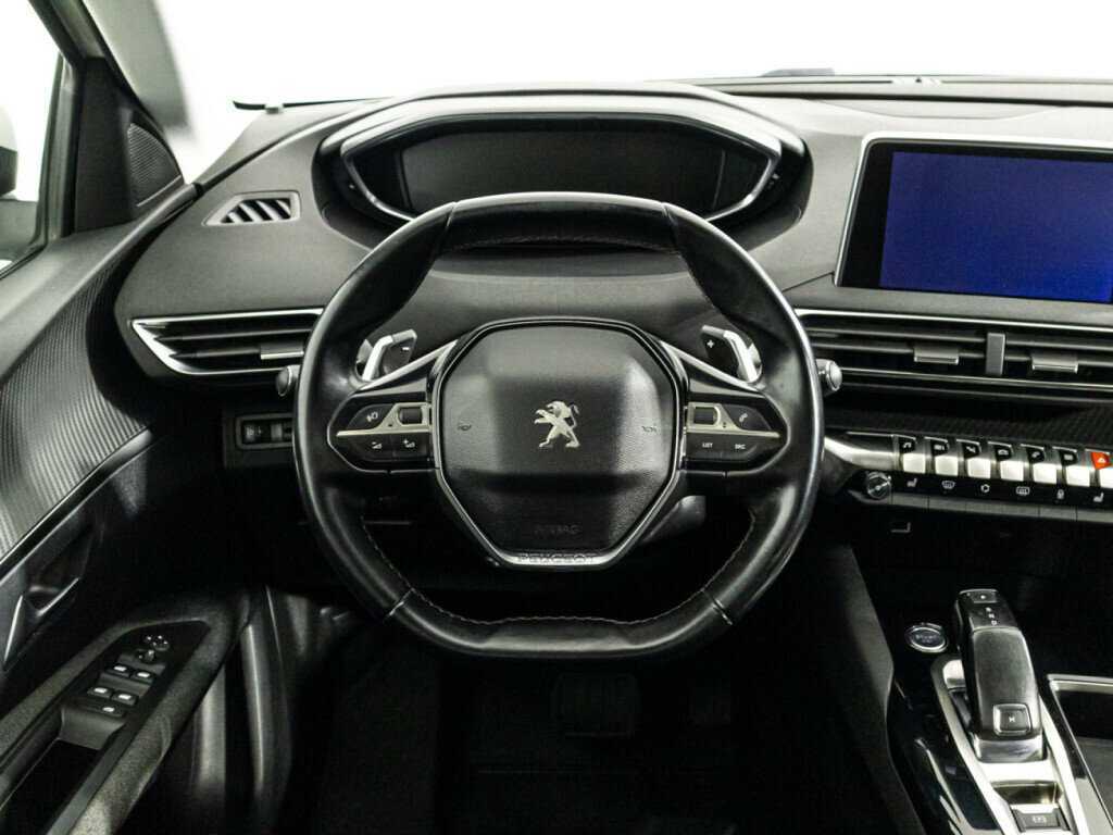 Peugeot 3008 2017 года с пробегом. Фото: #18