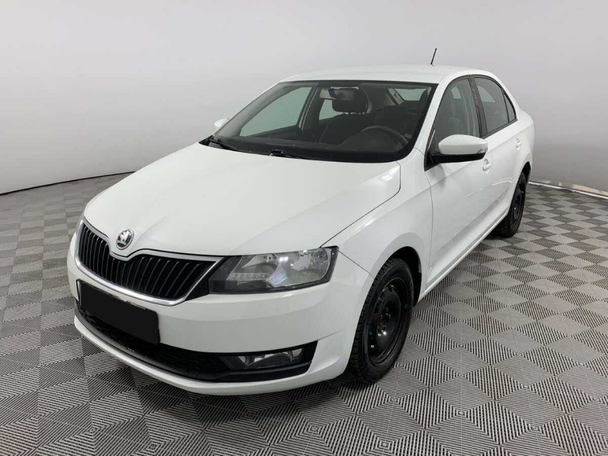 Skoda Rapid 2019 года с пробегом. Посмотреть фото