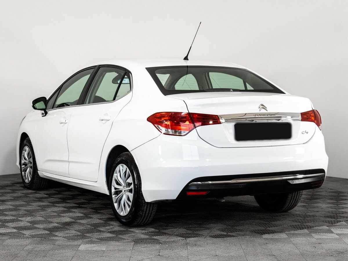 Citroen C4 2018 года с пробегом. Фото: #5