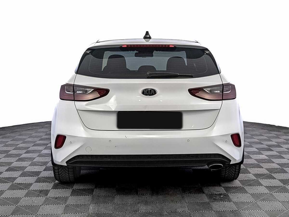 Kia Ceed 2019 года с пробегом. Фото: #5