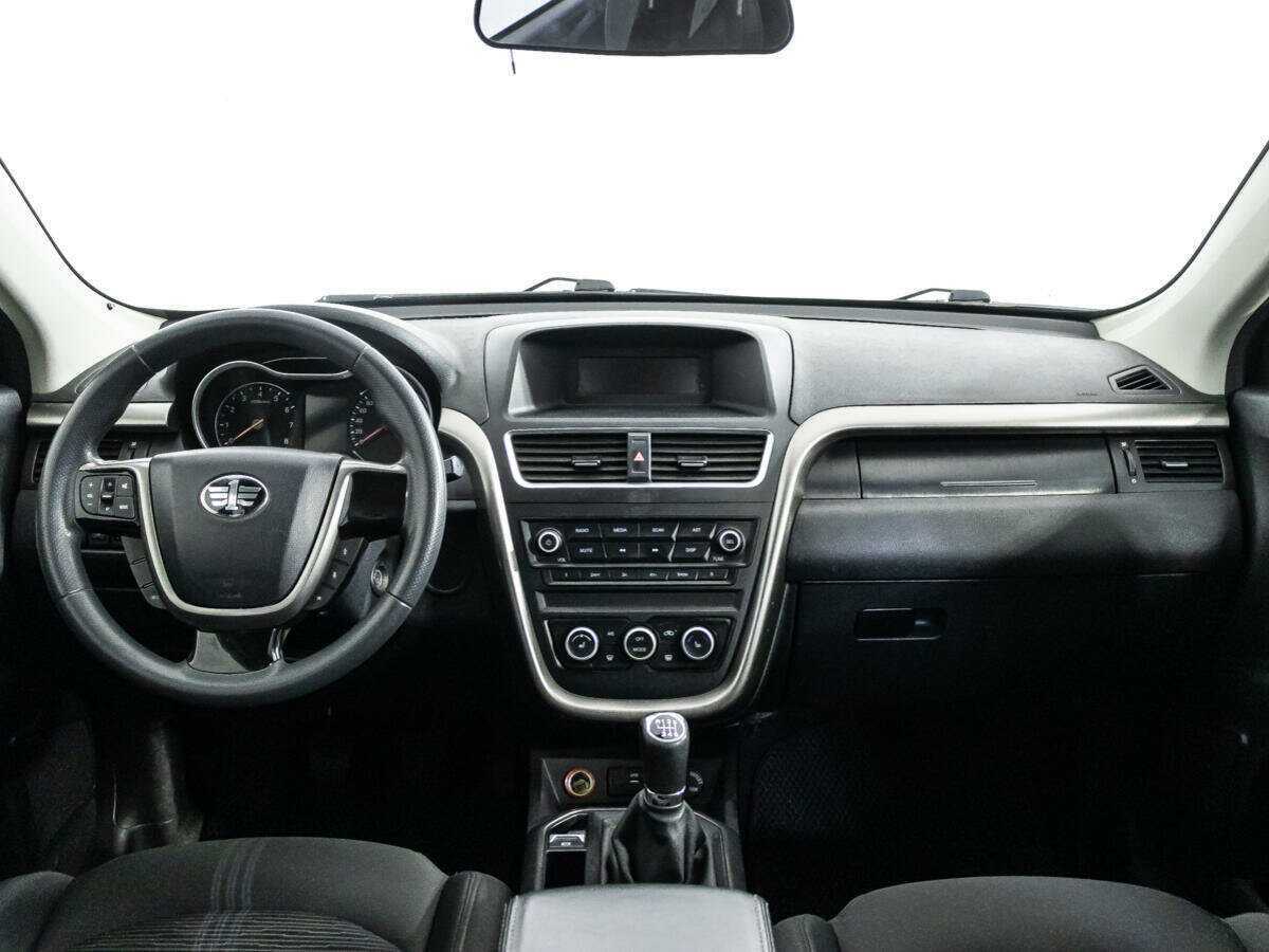FAW Besturn X80 2019 года с пробегом. Фото: #12