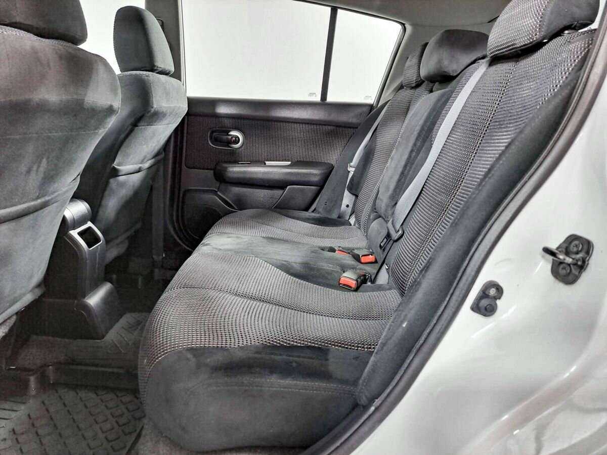 Nissan Tiida 2012 года с пробегом. Фото: #9