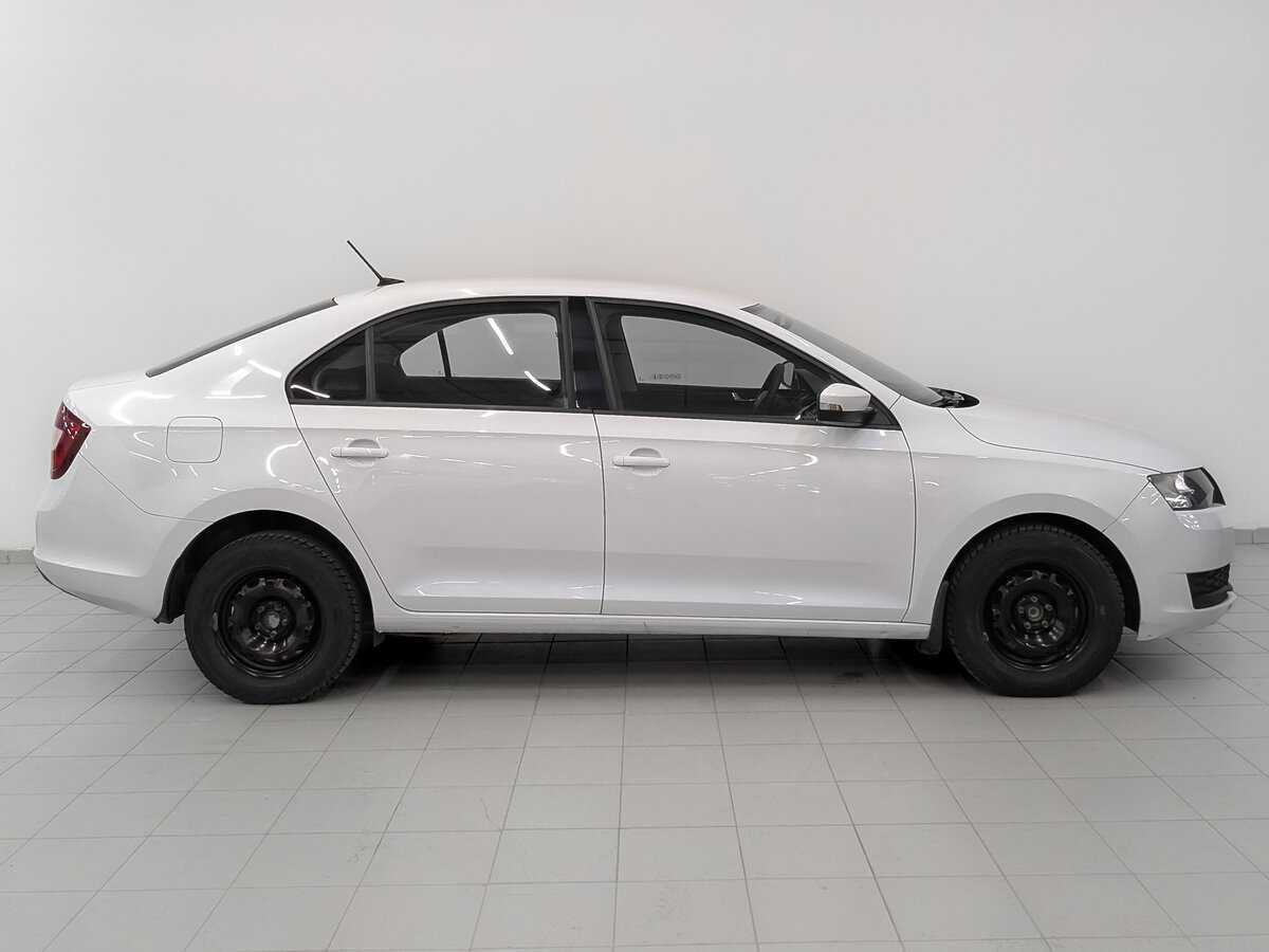 Skoda Rapid 2017 года с пробегом. Фото: #3