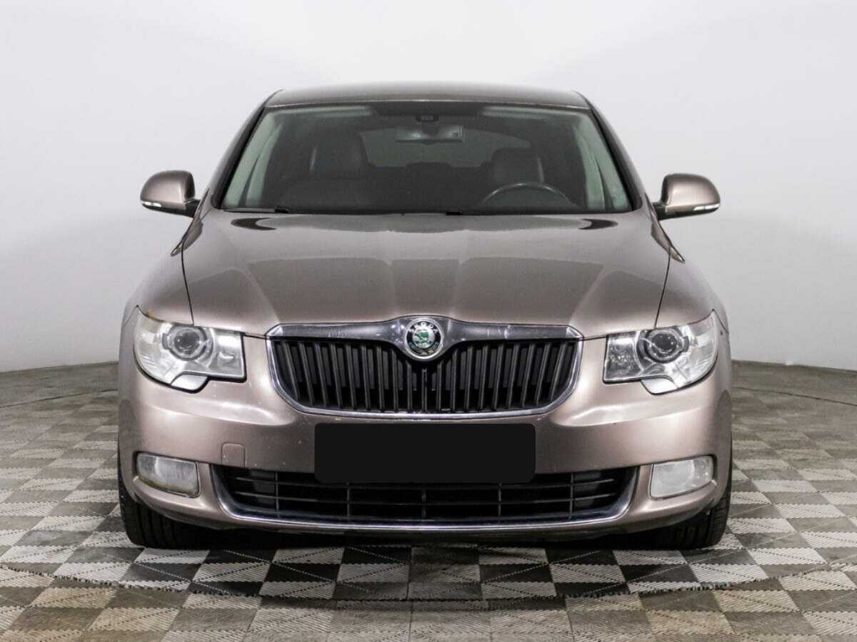 Skoda Superb 2012 года с пробегом. Фото: #1