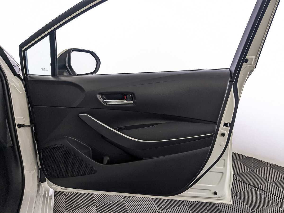 Toyota Corolla 2019 года с пробегом. Фото: #21