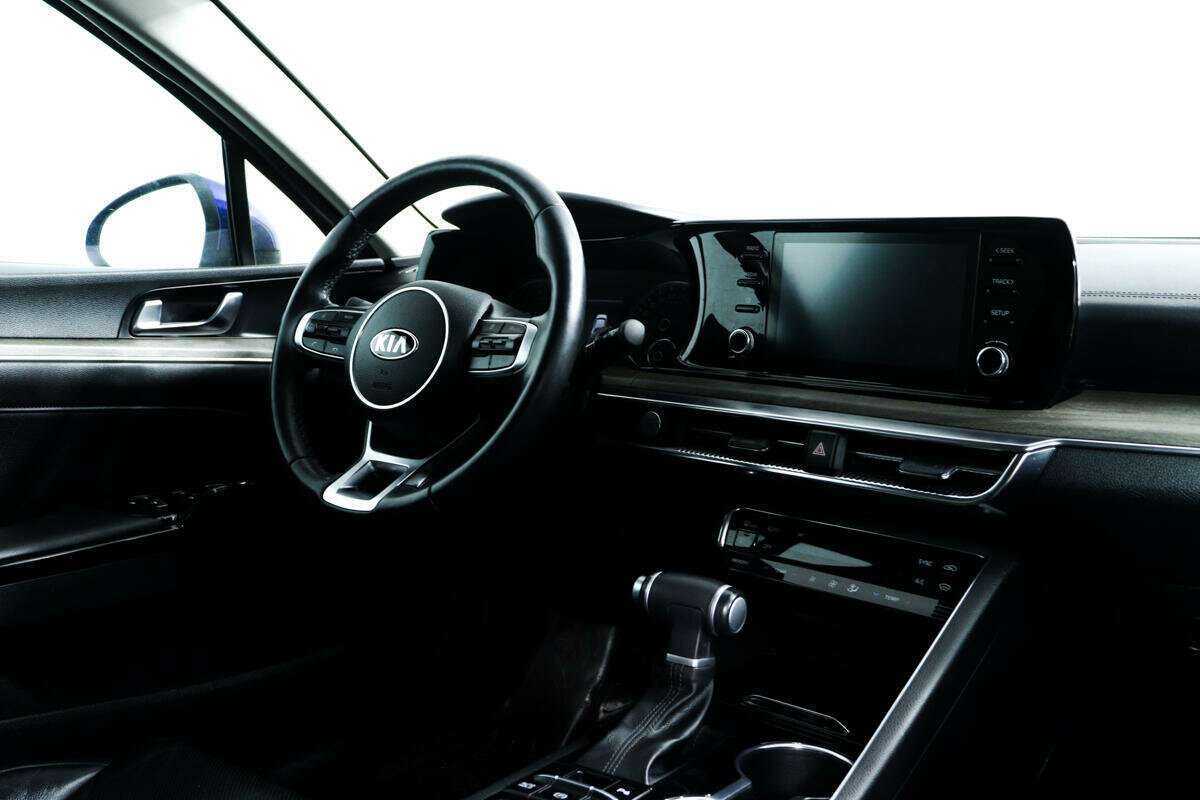 Kia K5 2020 года с пробегом. Фото: #8