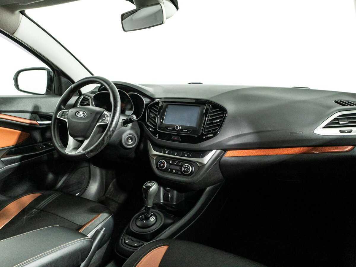 Lada (ВАЗ) Vesta 2018 года с пробегом. Фото: #8