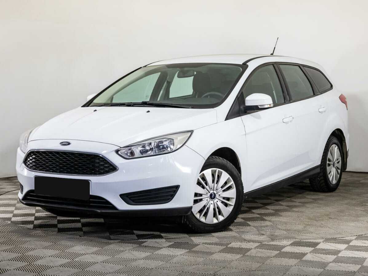 Ford Focus 2017 года с пробегом. Посмотреть фото