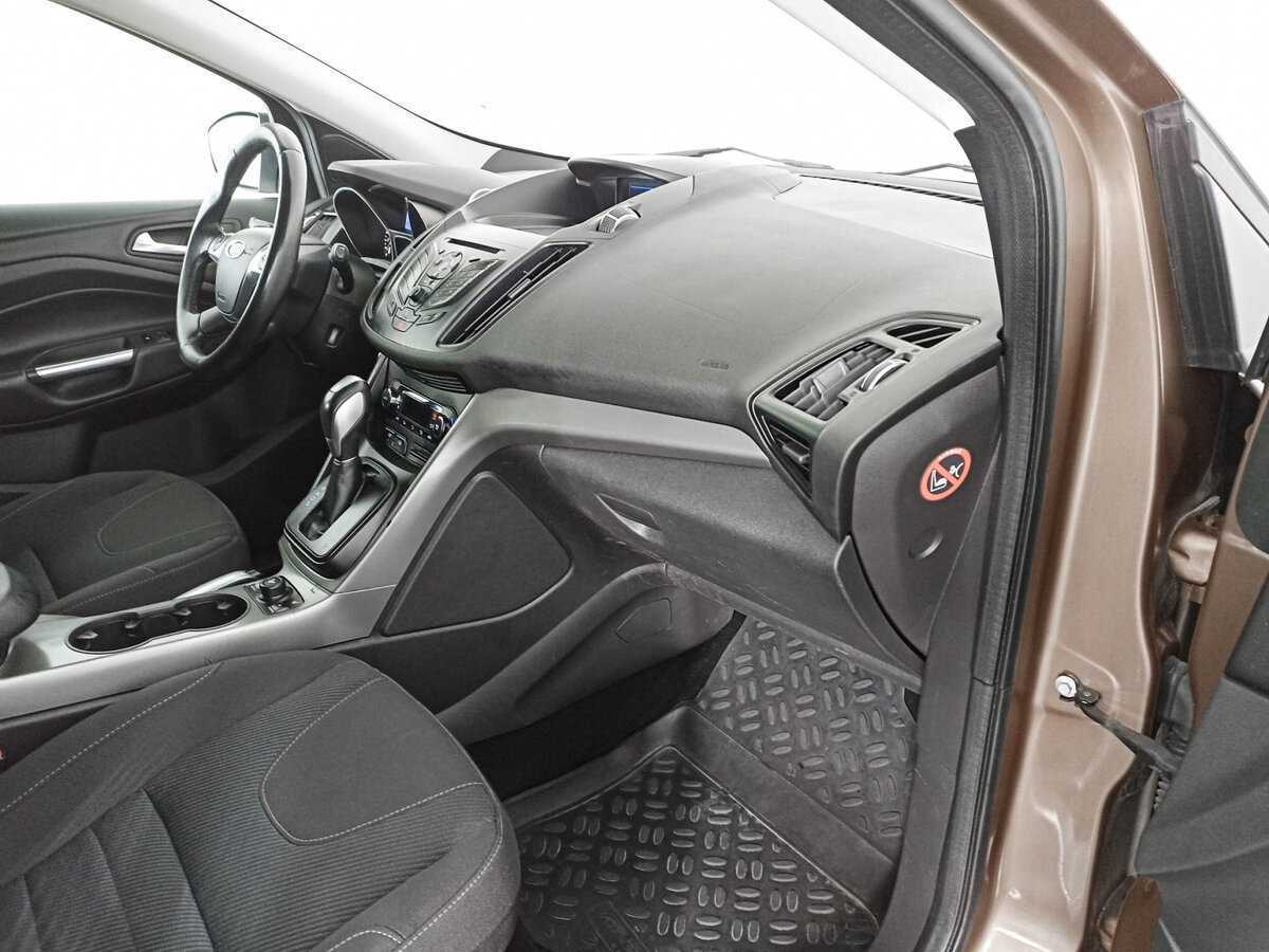 Ford Kuga 2013 года с пробегом. Фото: #8