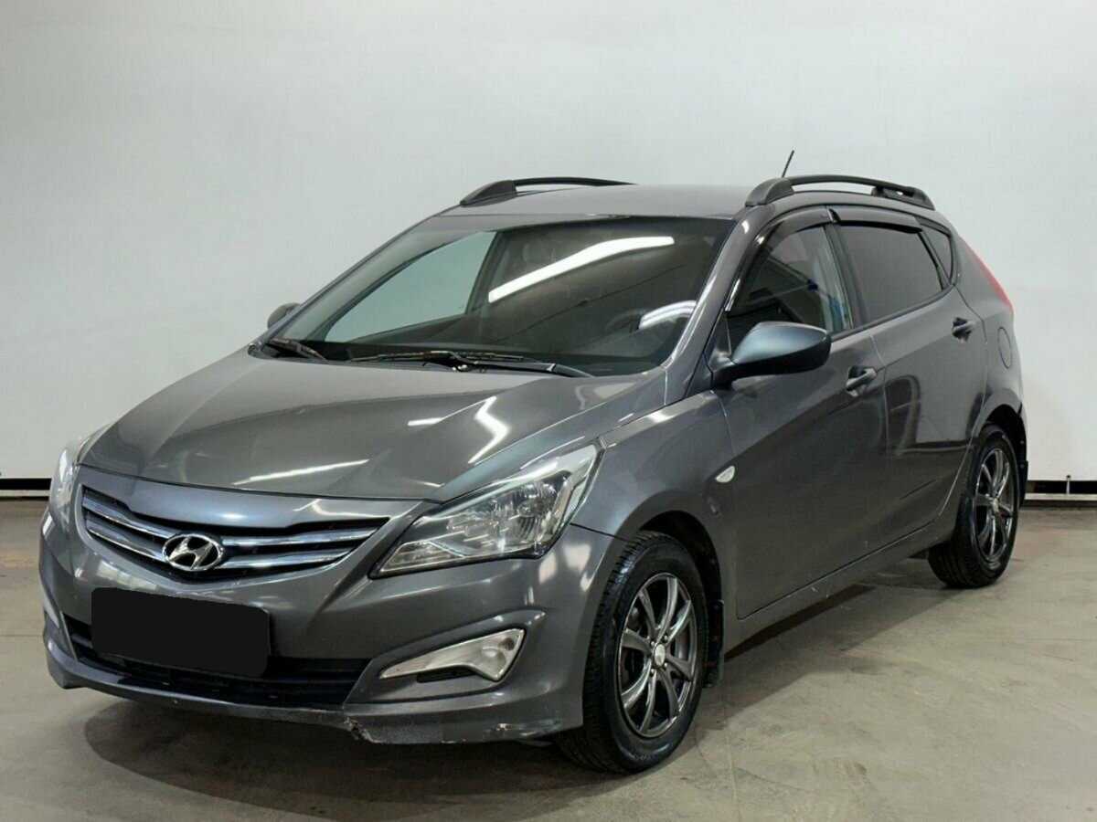 Hyundai Solaris 2015 года с пробегом. Посмотреть фото